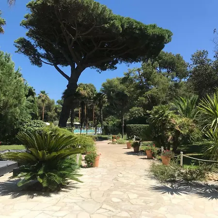 La Pinede Vue Mer Apartment